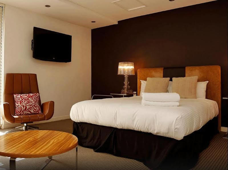 Crown Hotel Surry Hills Сидни Екстериор снимка