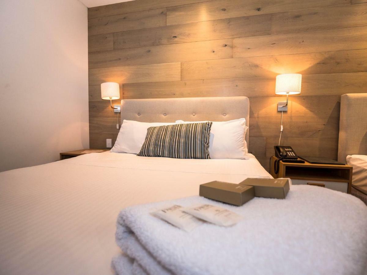 Crown Hotel Surry Hills Сидни Екстериор снимка